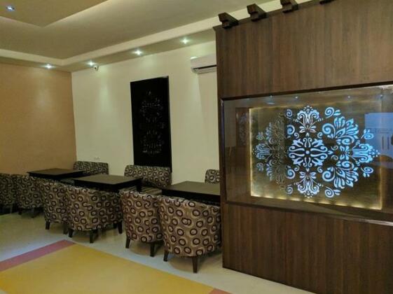 Gulmohar Garden and Motel - Photo4