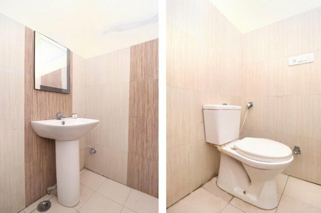 OYO 29806 A K Regency Hotel - Photo4