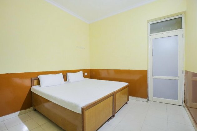 SPOT ON 44303 Canadian Guest House - Photo2