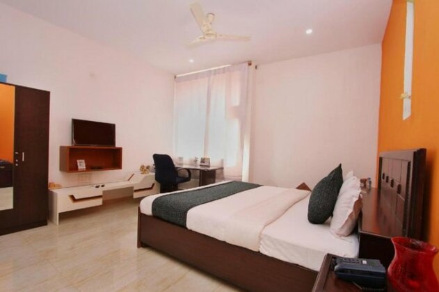 Hotel Terminal View - Photo5