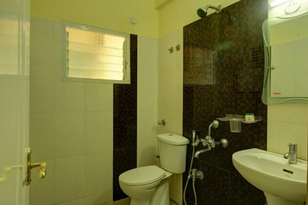 OYO 36976 Hotel Rajashree Comforts - Photo4