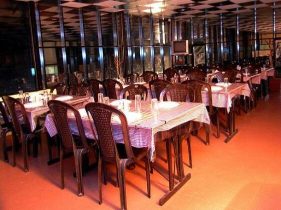 Hotel Club9 Holidays - Photo3