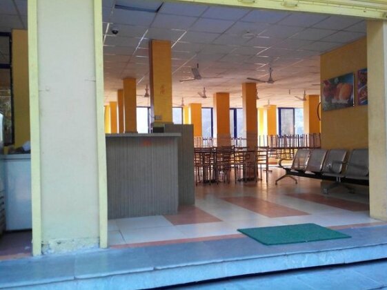 ADB Rooms Hotel Chakasha Govindam - Photo2