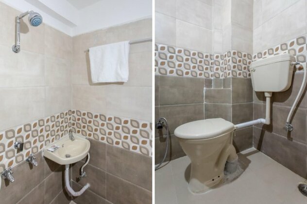 OYO 27817 Hotel Decision - Photo5