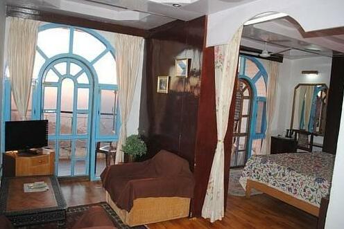 Annex Hotel - Photo4