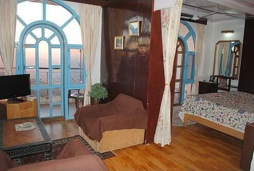 Annex Hotel - Photo5