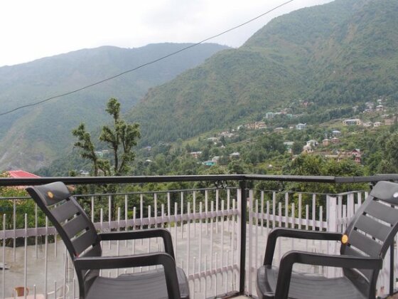 Dharamkot Inn - Photo3