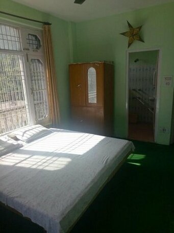 Gautama Niwas Apartment - Photo3