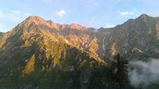 Himalayan Quest Camp & Cafe