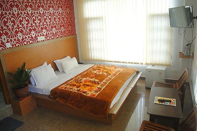 Hotel Bhagsu Heights - Photo5