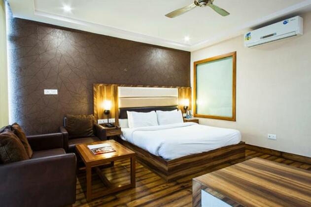 Hotel Inclover-A Peaceful Retreat - Photo2
