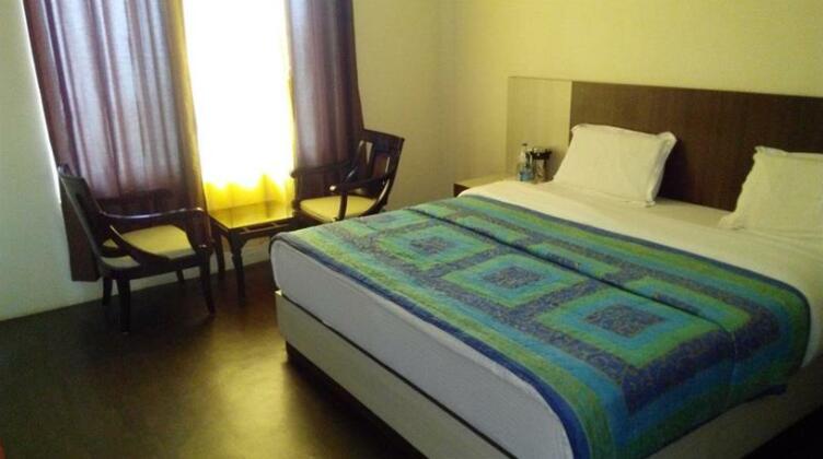 Hotel Naddi Heights - Photo3