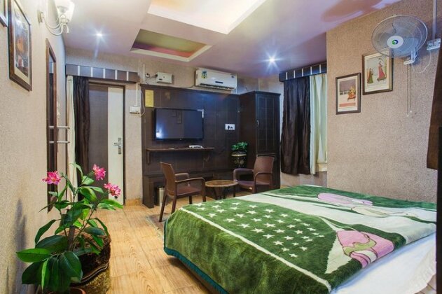 Hotel Plaza Residency - Photo5