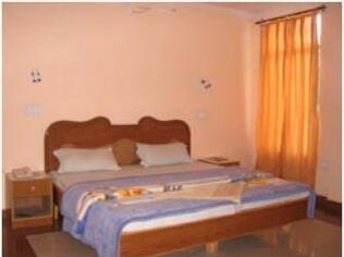 Hotel Sky Lark Dharamshala - Photo3
