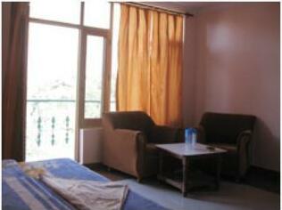 Hotel Sky Lark Dharamshala - Photo5