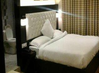 Lauish Inn - Photo5