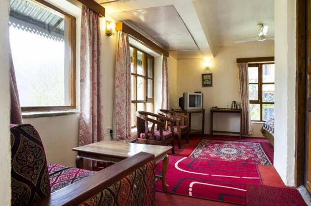 Nishaad Resorts - Photo2