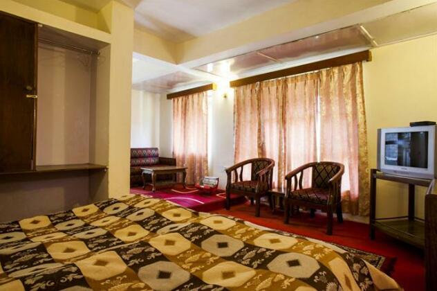 Nishaad Resorts - Photo4