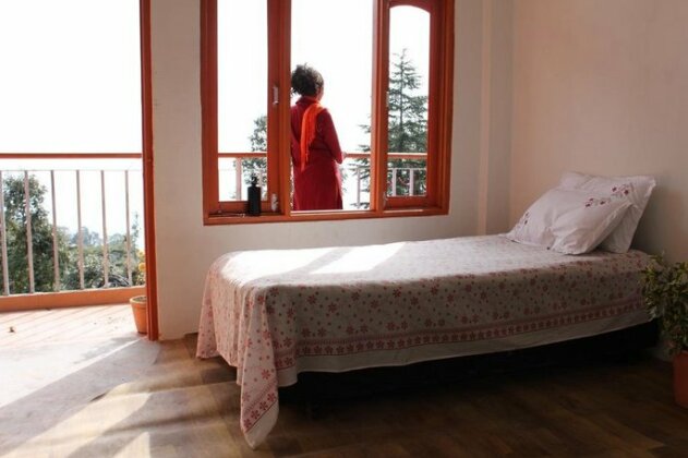 Om Yoga Ashram - Photo5