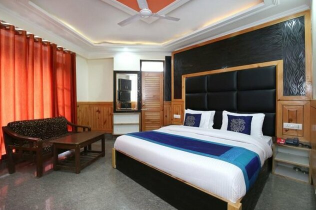 OYO 10399 Hotel Rosewood INN - Photo3