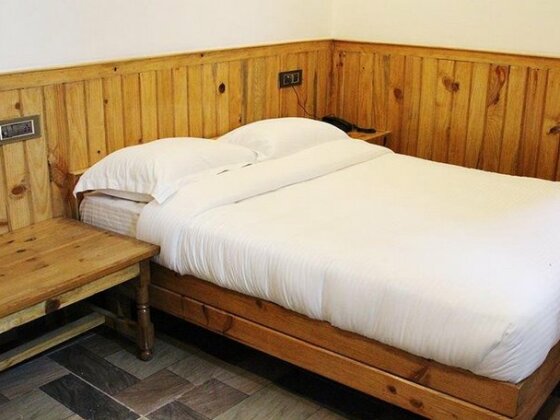 OYO 6962 Hotel Wood Castle - Photo3