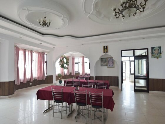 Oyo 6983 Sn Resort - Photo5