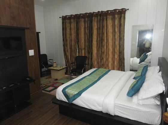OYO 7024 Hotel Vakratunda - Photo3