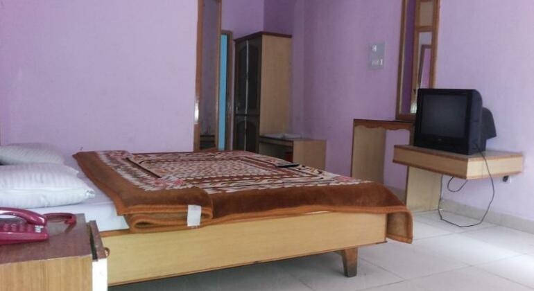 OYO 9648 Hotel Morainic Hills Dharamshala