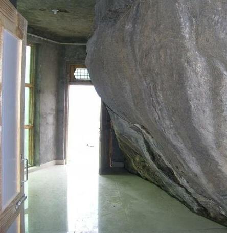 Parondi Hills Dharamshala - Photo2