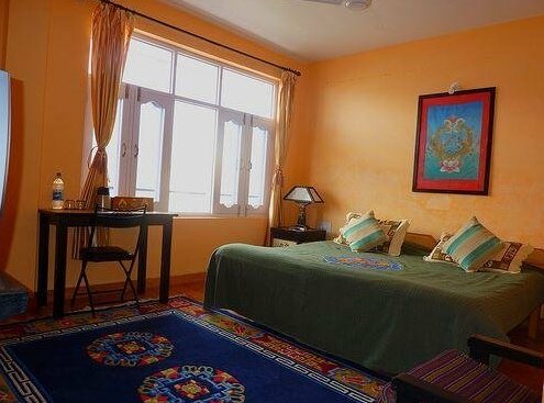 Tripvillas @ 8 Auspicious Him View Hotel - Photo4