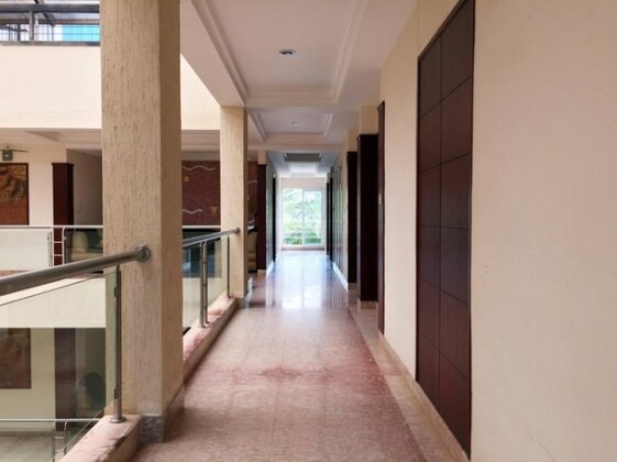 OYO Premium Navalur - Photo2