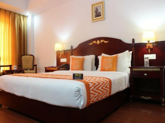 OYO Premium Navalur - Photo5