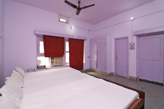 SPOT ON 45474 Sandhya Guest House - Photo2