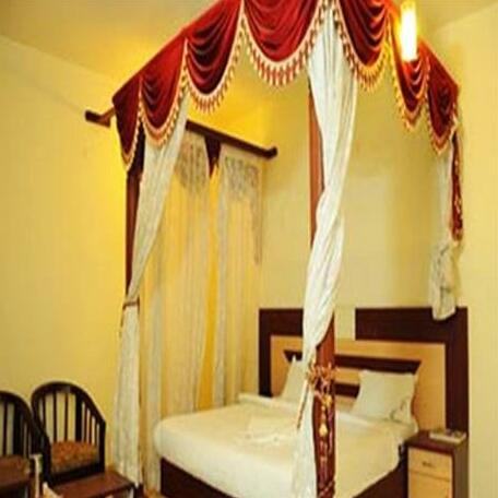 Keerthi Palace - Photo5