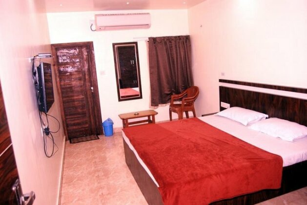 Apana Hotel - Photo2