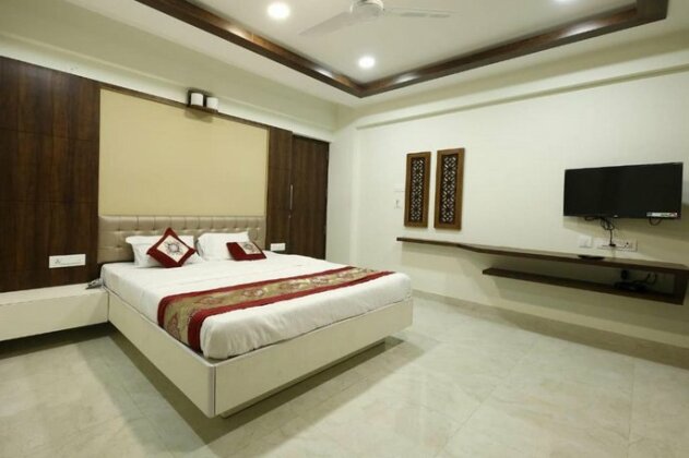 Areca Palms Diveagar - Photo2