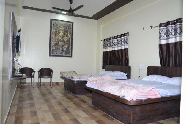 Hotel silka Inn - Photo2