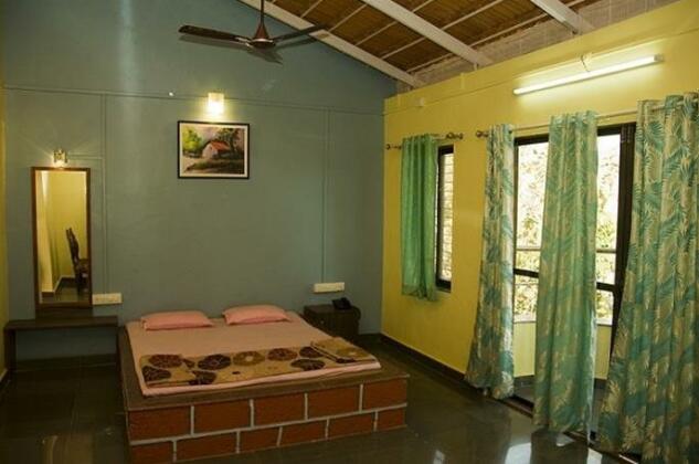 Panthastha Prangan Resorts - Photo4