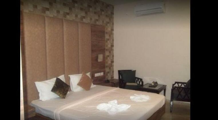Hotel Surya Palace Durg - Photo4