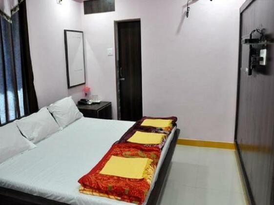 Hotel Kavya - Photo2
