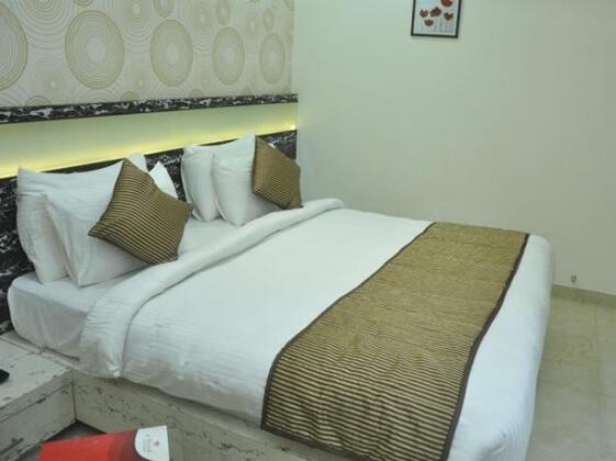 Hotel Narayan Inn - Photo4