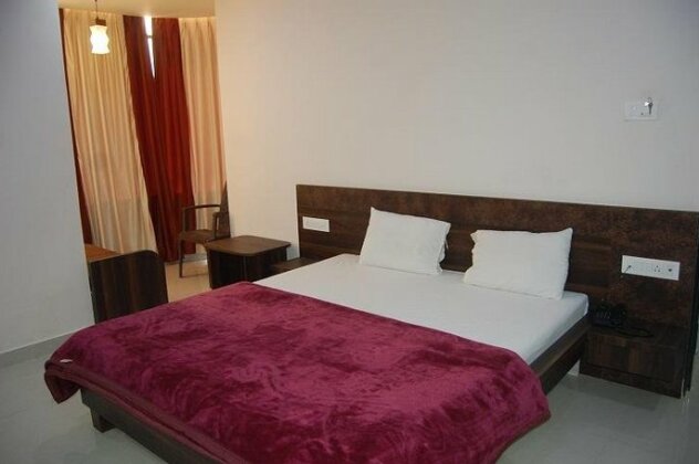 Hotel Royal Inn Dwarka - Photo5
