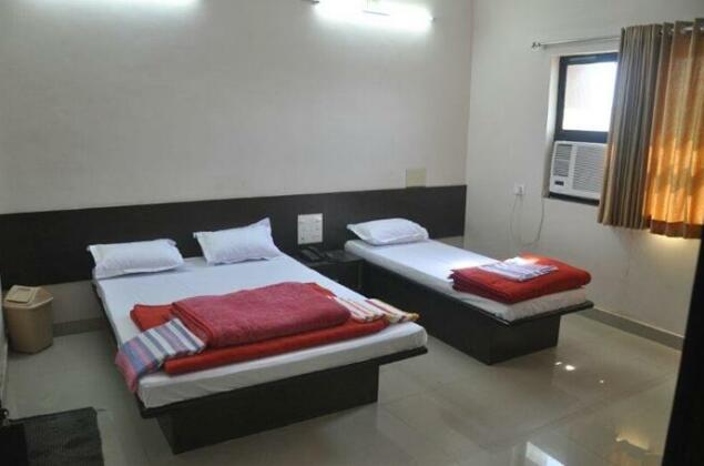 Hotel Shree Gurukrupa - Photo4