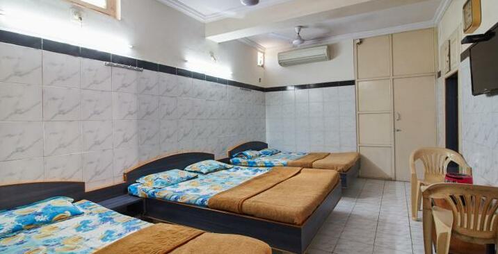 Hotel Uttam - Photo4