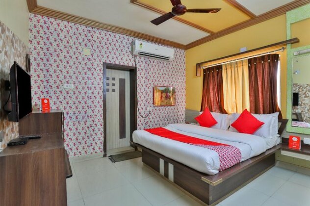 OYO 17205 Raj Palace - Photo3