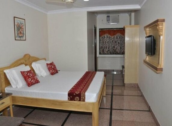 Hotel Adithya Central - Photo5