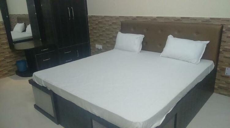 STARiHOTELS Faizabad - Photo3