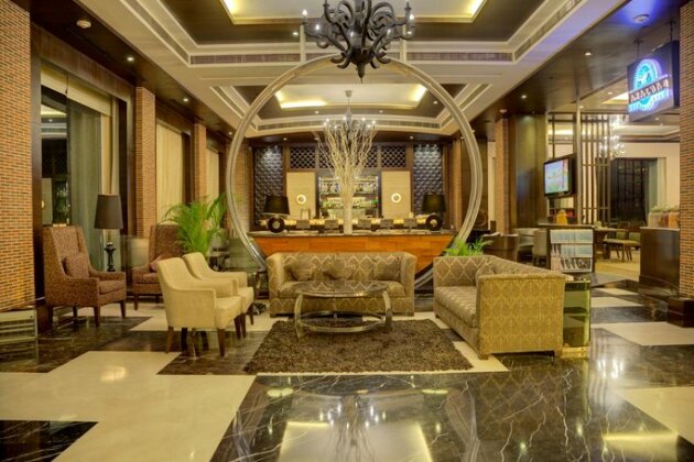 Goldfinch Hotel Delhi Ncr - Photo4