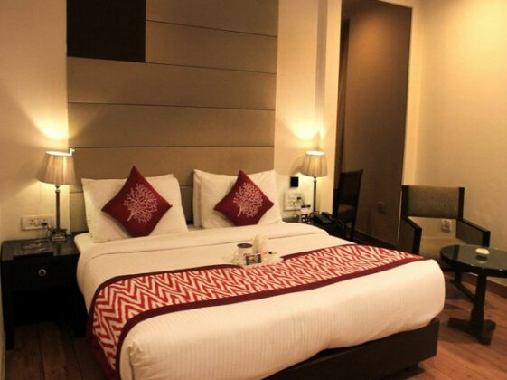 OYO 1600 Hotel Orchid - Photo3