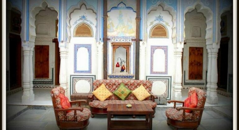 Hotel Ramgarh Fresco - Photo2